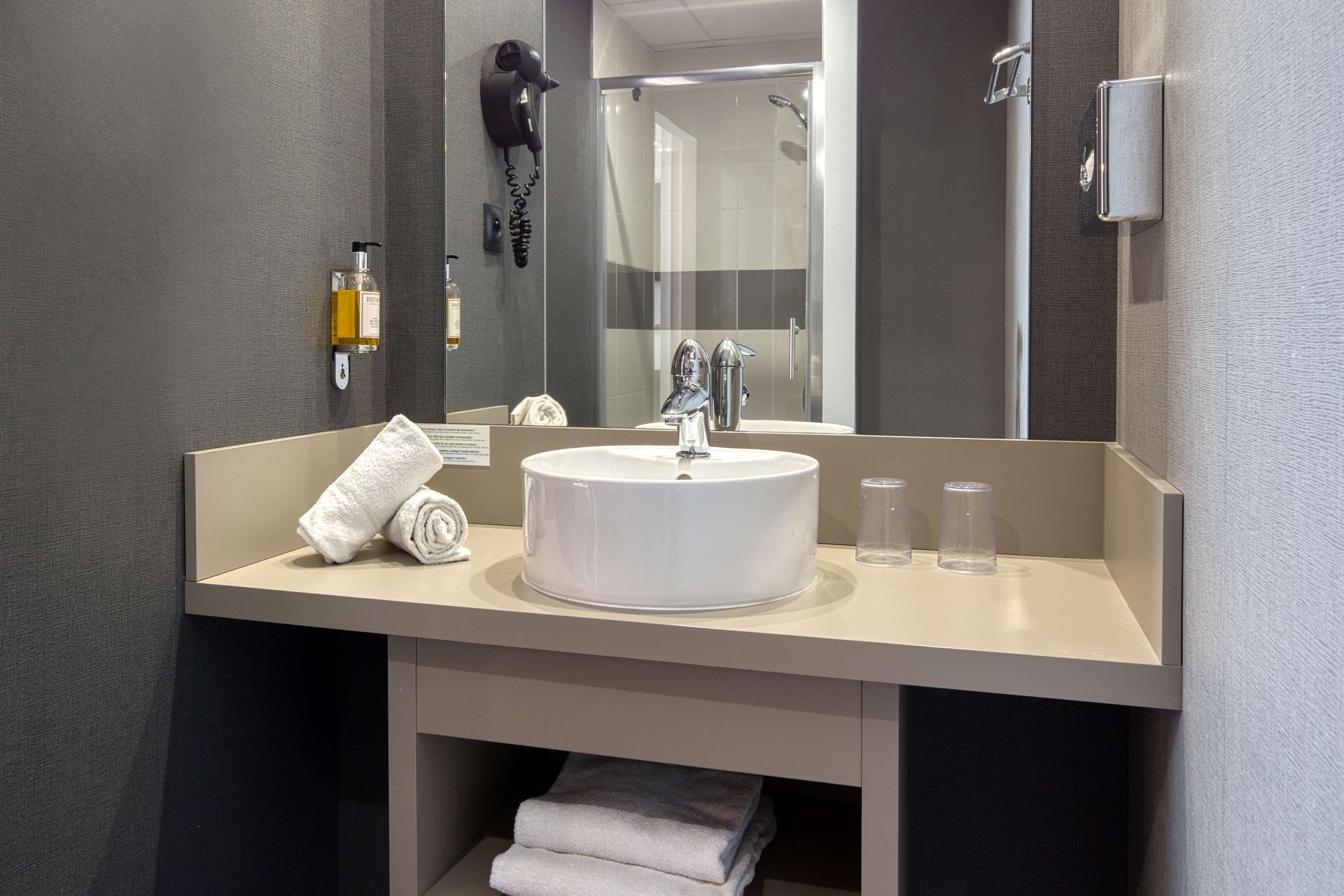 Best Western Hotel Atlantys Zenith Nantes Saint-Herblain Eksteriør billede
